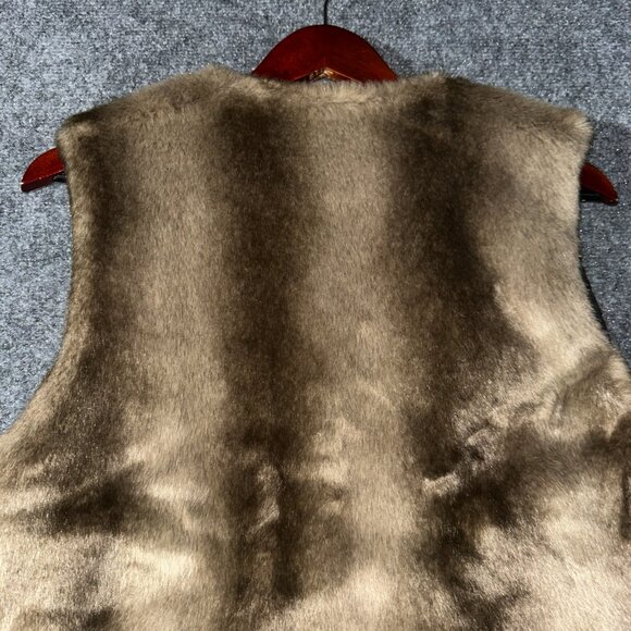 Club Monaco Vest Womens Medium Brown Faux Fur Zip Pockets Ribbed Hem Full Zip - Picture 7 of 7